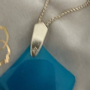 KENDRA SCOTT Aislinn gold and ocean blue  Stone Necklace